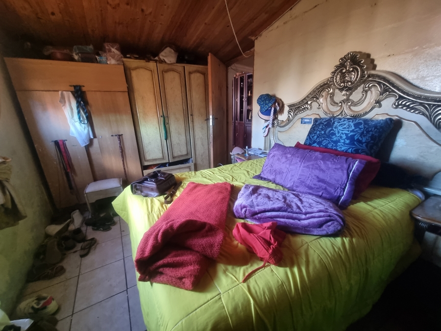 4 Bedroom Property for Sale in Kwanonqaba Western Cape